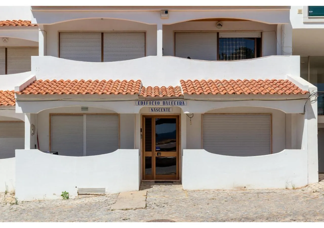 Joivy Adorable Flat With Balcony Apartment Albufeira